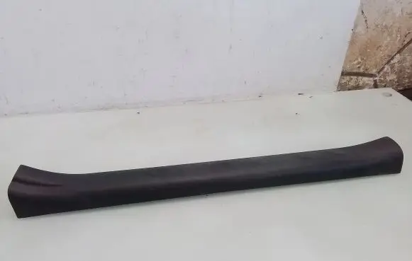 Toyota Corolla Verso E121 Front sill trim cover 679140F010
