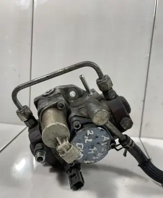 Toyota Avensis T250 Fuel injection high pressure pump 221000R040