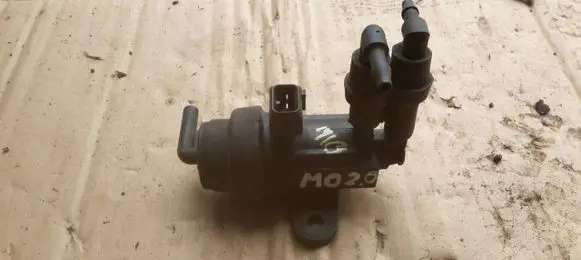 Ford Mondeo Mk III Valve vacuum 