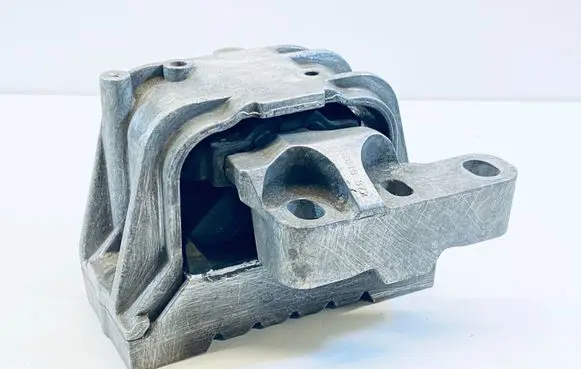 Skoda Octavia Mk2 (1Z) Engine mount bracket 1K0199262BA