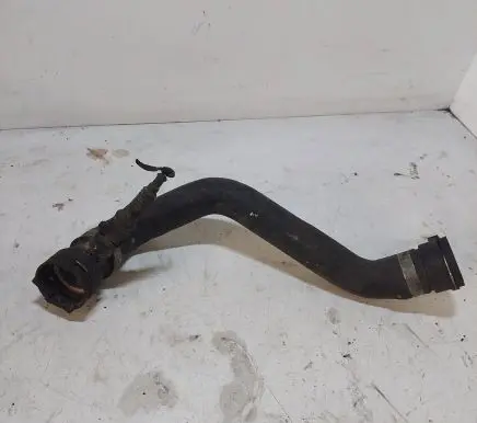 BMW 5 E39 Engine coolant pipe/hose 1705224