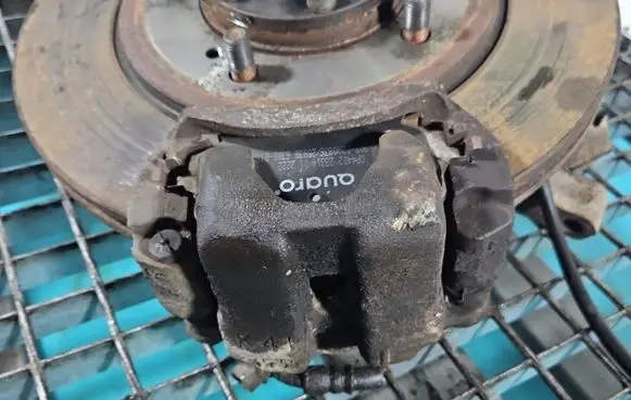 Suzuki Grand Vitara I Front brake caliper IMPRK1380843