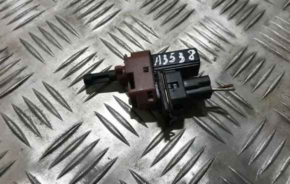 Ford Fiesta Brake pedal sensor switch 2s6t7c534aa 2s6t-7c534-aa