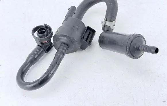 Audi A7 S7 4G Turbo solenoid valve 06H906517H