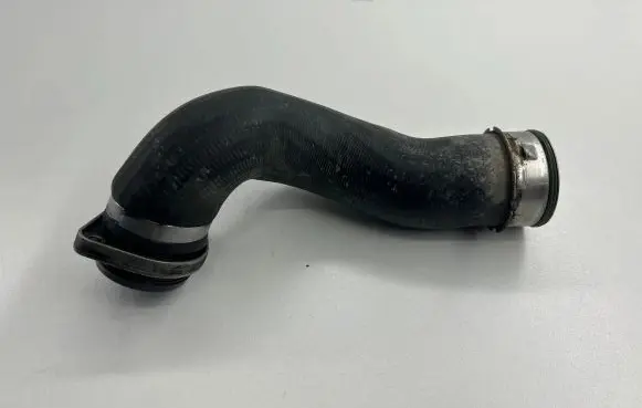 BMW 1 E81 E87 Intercooler hose/pipe 7800967