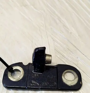 Jaguar F-Pace Rear door lower hinge AA8SA