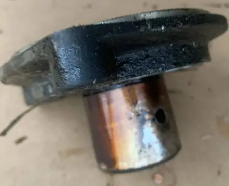 Jaguar XJ X300 Oil filter mounting bracket EAC3388PA