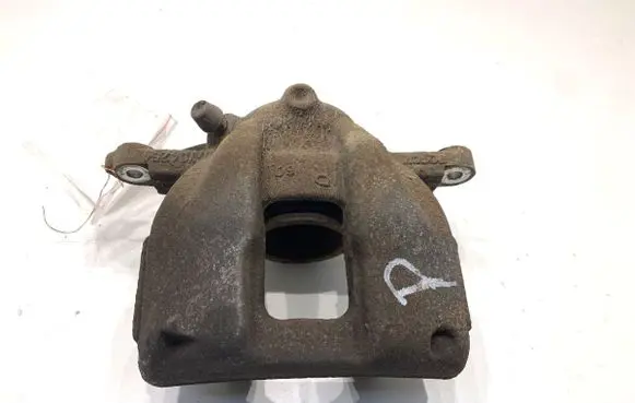 Honda CR-V Front brake caliper 