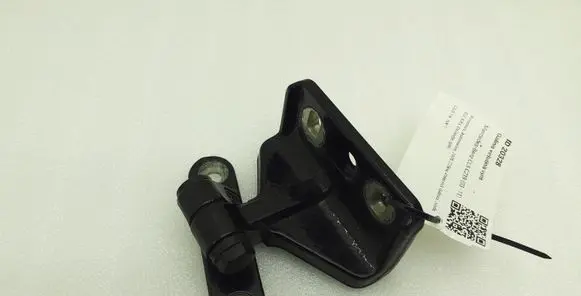 Mercedes-Benz CLS C219 Rear door upper hinge