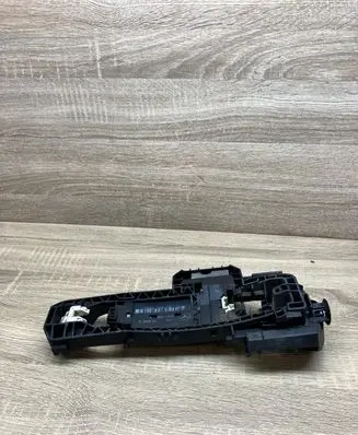 Mercedes-Benz C W204 Rear door exterior handle A2047601634