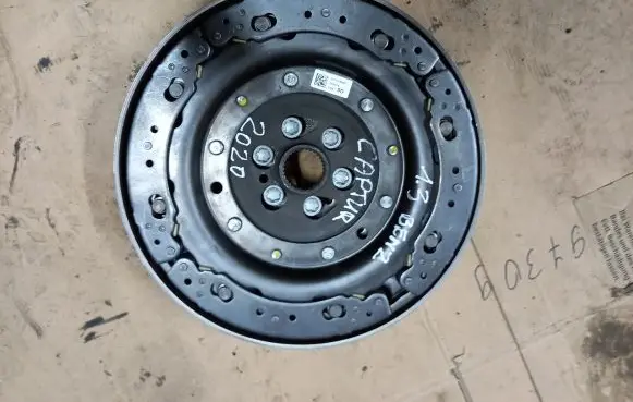Renault Captur Dual mass flywheel 