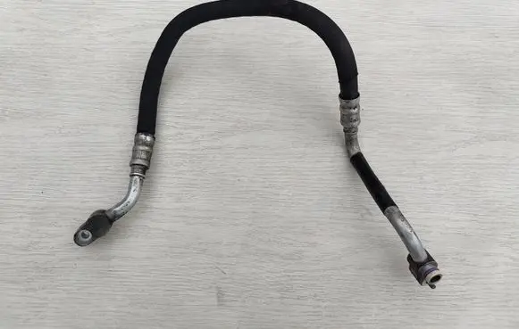 Audi A5 8T 8F Air conditioning (A/C) pipe/hose 8K0260701D