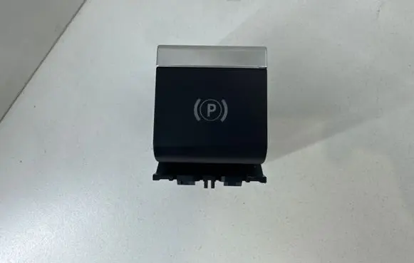 Opel Mokka B Hand parking brake switch 9813146377