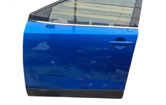 Nissan Qashqai J12 Front door