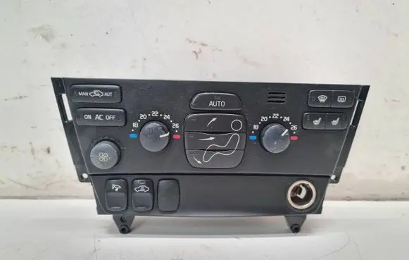 Volvo V70 Climate control unit 30746022 06W27E06 M427EA00014