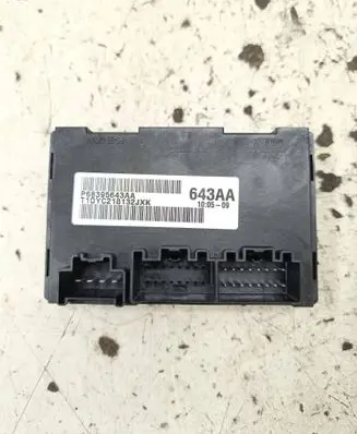 Jeep Grand Cherokee Transfer box differential control unit P68395643AA T10YC218132Y