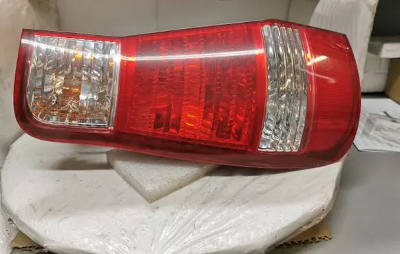 Hyundai Matrix Rear/tail lights 9240117610 R04L