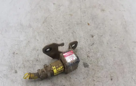 Toyota Land Cruiser (HDJ90) Airbag deployment crash/impact sensor 8917460040 1876003550
