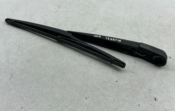 Toyota Avensis T270 Rear wiper blade 