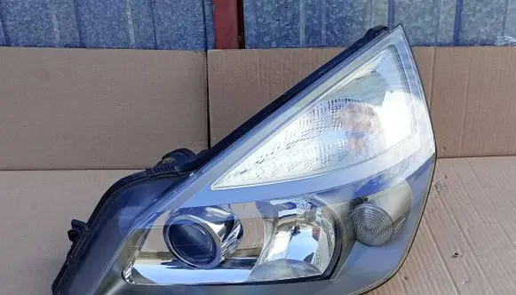 Renault Espace IV Headlight/headlamp 15565300
