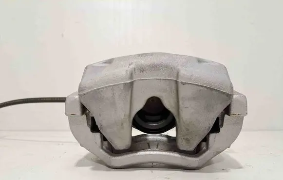 BMW X3 G01 Front brake caliper 6882259 6882253