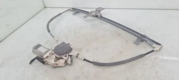 Nissan Terrano Front door window regulator with motor