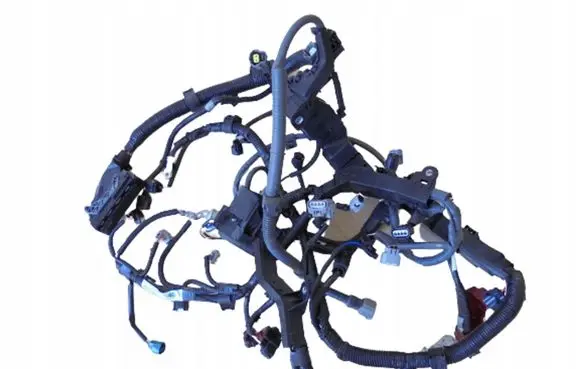 Toyota Avensis T270 Engine installation wiring loom 821210F400B