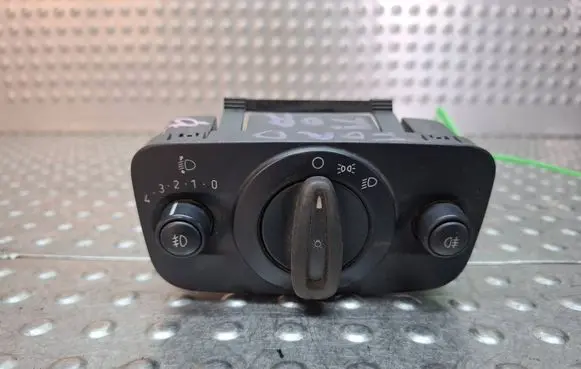 Ford Fiesta Light switch S27705440 8A6T13A024BB