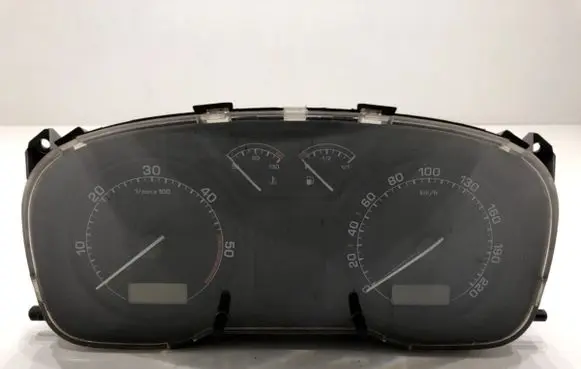 Speedometer (instrument cluster)
