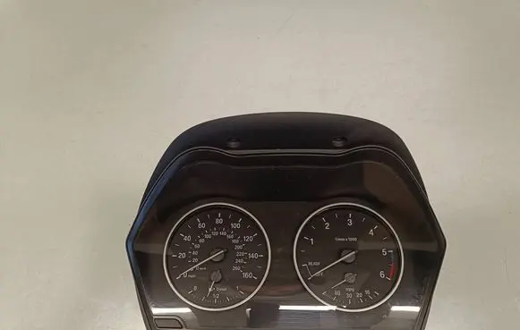 BMW 2 F45 Speedometer (instrument cluster) 17649411 0005470388 007068100