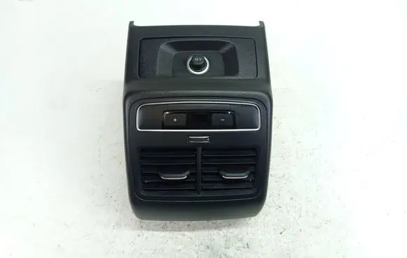 Audi A5 Rear air vent grill 8W0864376