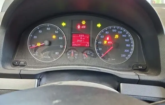 Volkswagen Golf V Speedometer (instrument cluster) 1K0920863 IMPRK1605432