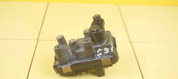 Mini One - Cooper Coupe R56 Turbine electric control actuator 59001107138 23SP39