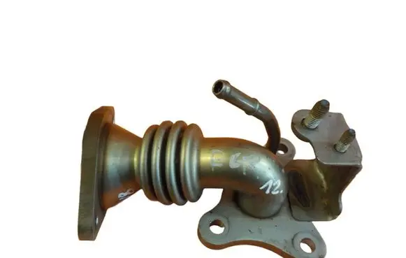Mazda CX-5 EGR valve line/pipe/hose 