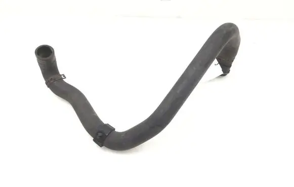 Volkswagen PASSAT B6 Engine coolant pipe/hose 