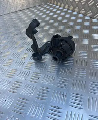 Volkswagen Golf VII Electric auxiliary coolant/water pump 5G0965567