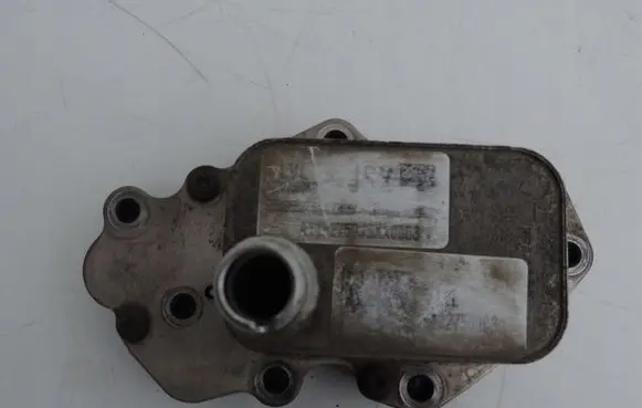 Engine oil radiator