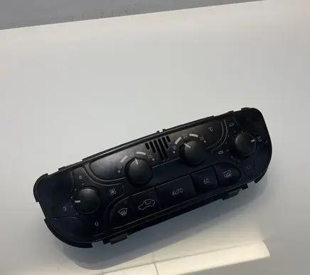Mercedes-Benz C W203 Climate control unit A2038300785 034613 9140010479