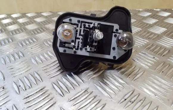 Tail light part