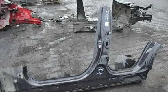 BMW iX3 G08 Pillar (middle) 