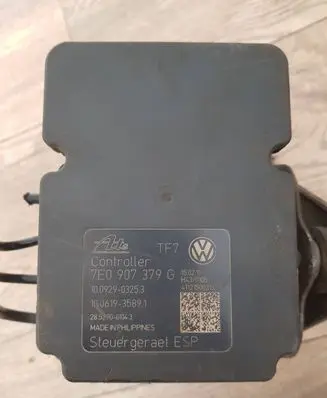 Volkswagen Transporter - Caravelle T5 ABS Pump 7E0907379G 7E0614517C
