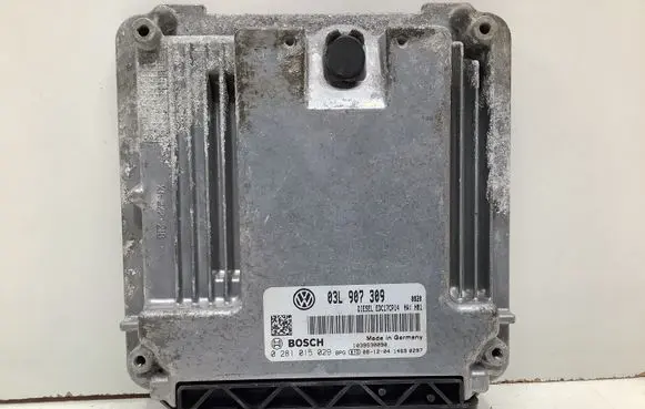 Volkswagen PASSAT B6 Engine control unit/module 03L907309 0281015029