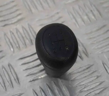 Hyundai i10 Gear lever shifter trim leather/knob 