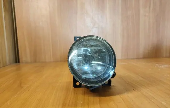 Volkswagen Eos Front fog light 27128700