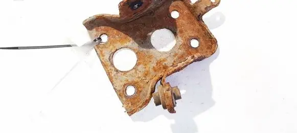 Fiat Bravo Bracket in trunk/boot
