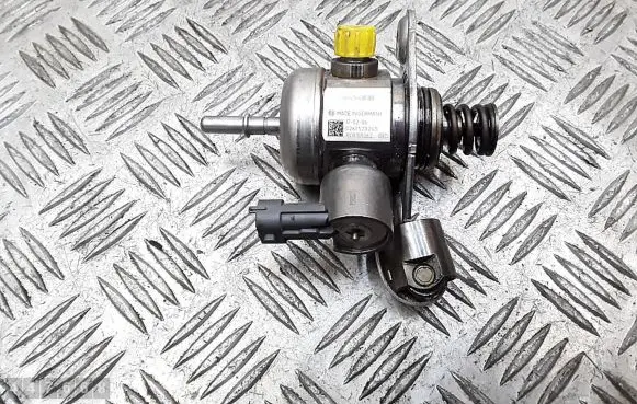 Citroen DS3 Fuel injection high pressure pump