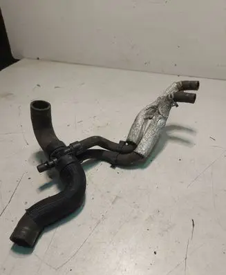 Peugeot 407 Engine coolant pipe/hose