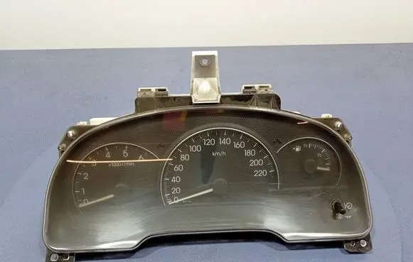 Toyota Avensis Verso Speedometer (instrument cluster) 8380044530