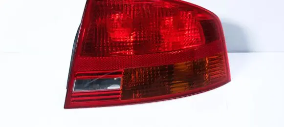 Audi A4 S4 B7 8E 8H Rear/tail lights R965070 96503702