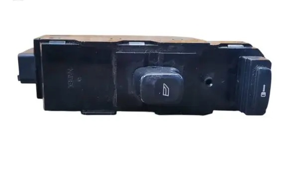 Volvo S60 Electric window control switch 30658147 04W18E MP183300108